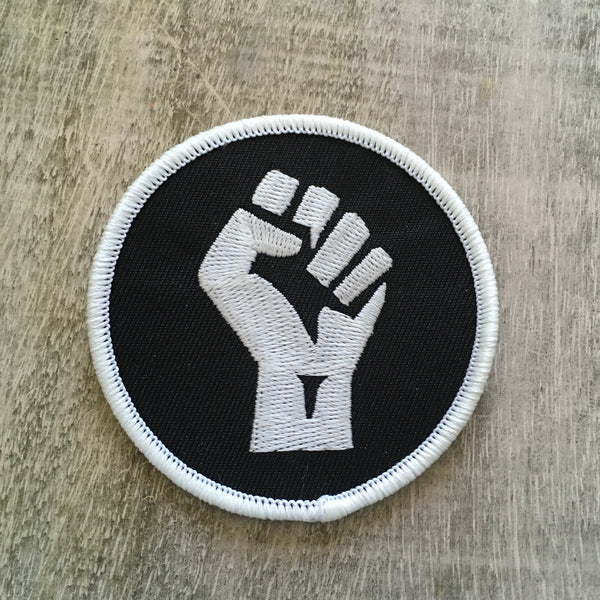 Resist fist patch | Patch