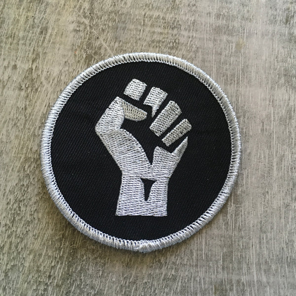 Resist fist patch | Patch