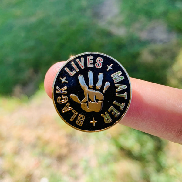 Black lives matter hand pin | Enamel pin